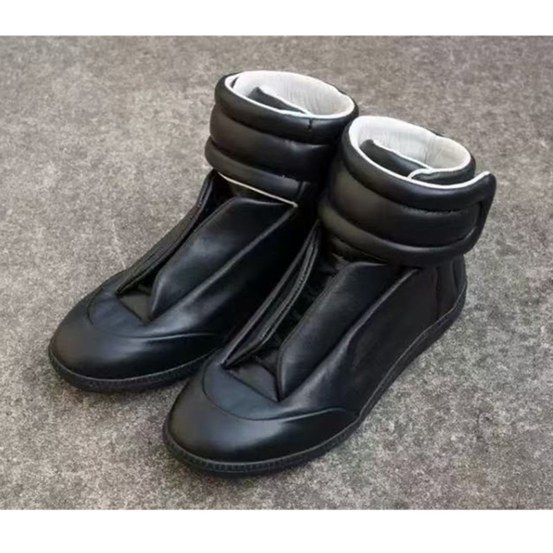 Women Futuristic Slip On High  - Circle Hook Set ulasan dan harga